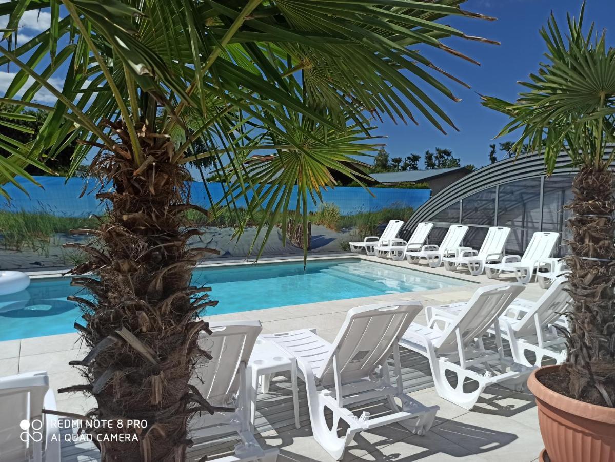 Al Mare-Villa Z Klimatyzacja ウストロニエ・モルスキエ エクステリア 写真